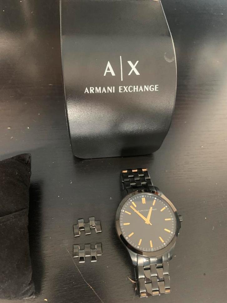 Armani Exchange Herenhorloge – Nieuwstaat –Zwart/Goud, Handtassen en Accessoires, Horloges | Heren, Zo goed als nieuw, Goud, Ophalen