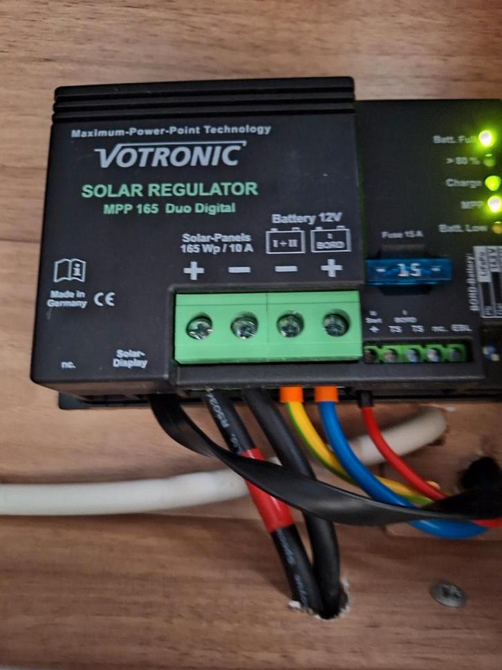 Solar regelaar als nieuw!, Caravans en Kamperen, Mobilhome-accessoires, Zo goed als nieuw, Ophalen of Verzenden