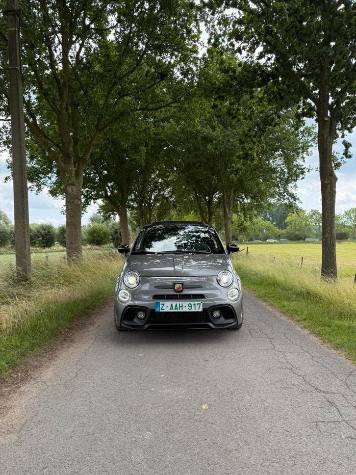 Abarth topstaat, Auto's, Abarth, Particulier, Android Auto, Benzine, Zwart, Dealer onderhouden, Ophalen