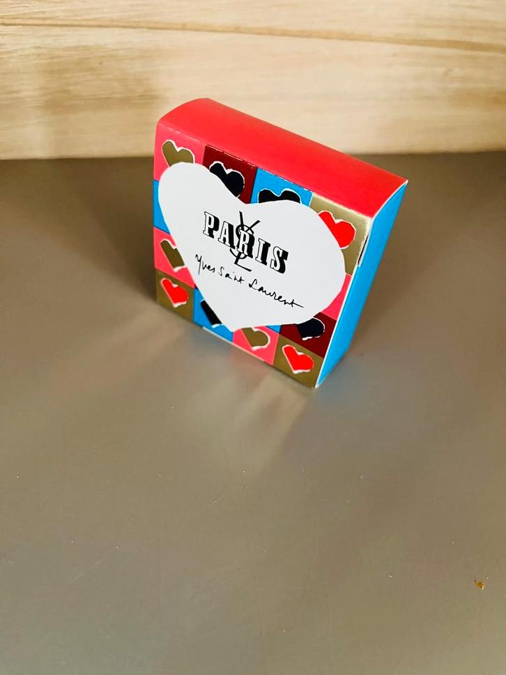 YSL Paris dame 2 g verleidelijk cadeautje, Handtassen en Accessoires, Uiterlijk | Parfum, Nieuw, Ophalen of Verzenden