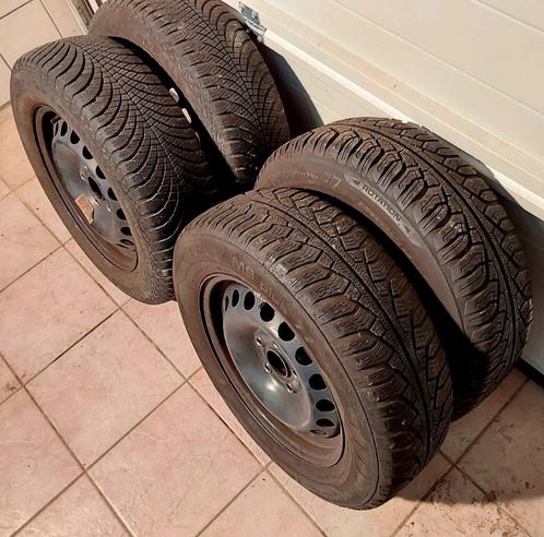 Jantes VW, entraxe 5x112 avec des pneus hiver 195/65-15, Auto-onderdelen, Banden en Velgen, Banden en Velgen, Winterbanden, 15 inch