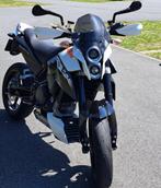 KTM Duke 690 — 18.745 km—Motorfiets onderhouden—Twee nieuwe, Motoren, Motoren | KTM, Particulier, 1 cilinder, Naked bike, Meer dan 35 kW