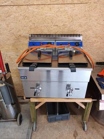 Friteuse double au propane (2 x 14 L), Enlèvement, Utilisé, Cuisinière, Friteuse et Grils
