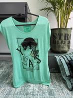 Mintgroene t-shirt Talking French, Vêtements | Femmes, T-shirts, Talking French, Manches courtes, Enlèvement ou Envoi, Comme neuf