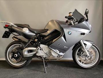 BMW F800ST EN PARFAIT ÉTAT *** Garantie *** disponible aux enchères