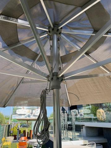 parasol 4m rond alu mast 60mm grijs beschikbaar voor biedingen
