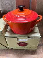 Le Creuset : 4 nieuwe stoofpotjes 10cm, Huis en Inrichting, Keuken | Servies, Ophalen, Nieuw