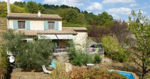 Vakantiehuis met zwembad. Ten zuiden van de Ardèche-Cévennes, Vakantie, Vakantiehuizen | Frankrijk, Ardèche of Auvergne, Landhuis of Villa