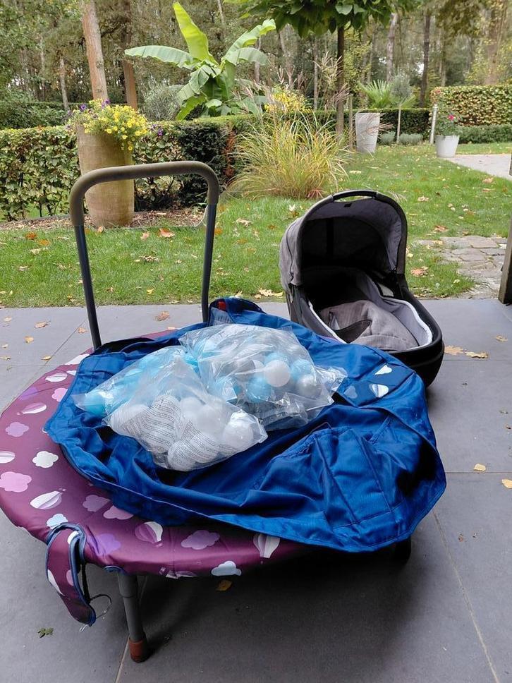 Trampoline/ballenbad/kinderstoel/babybox, Kinderen en Baby's, Speelgoed | Buiten | Trampolines, Gebruikt, Ophalen