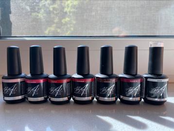 Abstract kleuren Gelpolish beschikbaar voor biedingen