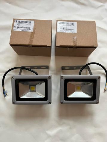 2 stuks 10w led stralers nieuw! beschikbaar voor biedingen