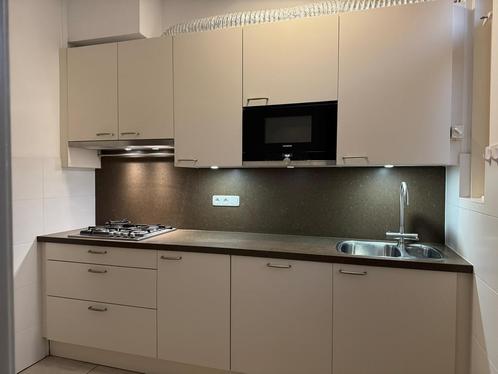 Complete Rechte Keuken + Siemens + Composiet + GEDEMONTEERD, Huis en Inrichting, Keuken | Complete keukens, Enkelwandige keuken