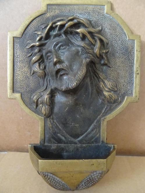 Antiek bronzen wijwatervat Jezus Christus wijwaterhouder, Antiek en Kunst, Antiek | Religieuze voorwerpen, Ophalen of Verzenden