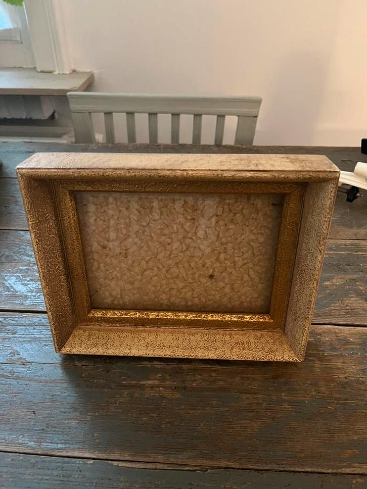 ANTIEKE KADER LIJST GOUDKLEUR MET GLAS, Huis en Inrichting, Woonaccessoires | Lijsten, Gebruikt, Minder dan 50 cm, Minder dan 50 cm