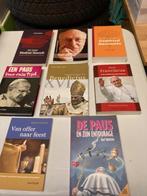 Doos boeken 8 st Religieus zie fotos als nieuw voor 10 euro, Ophalen, Zo goed als nieuw