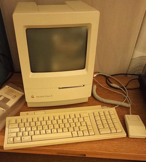 Macintosh Classic II, Informatique & Logiciels, Ordinateurs Vintage, Enlèvement