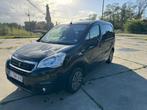 Peugeot Partner 1.6 essence 2017 modèle 70 000 km à l'export, Autos, Euro 5, 3 places, Boîte manuelle, Noir