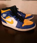 Air Jordan 1 Mid –, Enlèvement