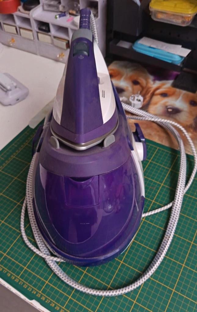 Centrale vapeur haute puissance, Electroménager, Fers à repasser & Planches à repasser, Comme neuf, Fer à repasser avec cordon