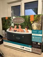 Jacuzzi, Tuin en Terras, Bubbelbaden en Hottubs, Ophalen, Zo goed als nieuw, Filter, Opblaasbaar