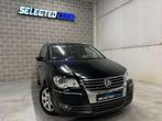Volkswagen Touran 1.4 TSI Highline | Pano | Xenon | Full opt, Monovolume, Gebruikt, 4 cilinders, Zwart