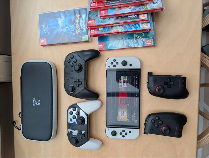 Nintendo switch OLED, controllers, games prijs bespreekbaar, Games en Spelcomputers, Spelcomputers | Nintendo Switch, Switch OLED