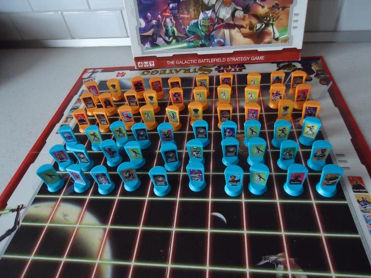 Star Wars Stratego van Jumbo in prima staat !, Hobby & Loisirs créatifs, Jeux de société | Jeux de plateau, Comme neuf, 1 ou 2 joueurs