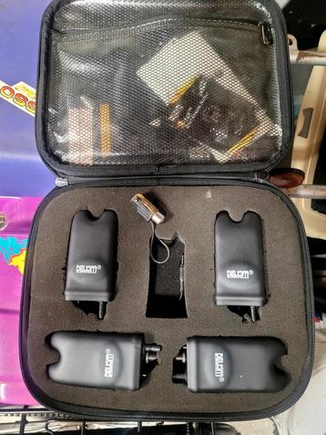 Delkim beetmelders 4x plus 1x lichtgevende led swinger. beschikbaar voor biedingen