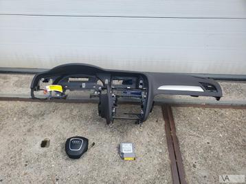 Audi A4 8k 2008 tot 2016 airbag set met dashboard €200 beschikbaar voor biedingen