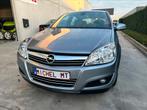 Opel Astra 1.4 Benzine / 1 jaar garantie !, Auto's, Opel, Voorwielaandrijving, Leder en Stof, 146 g/km, Bedrijf