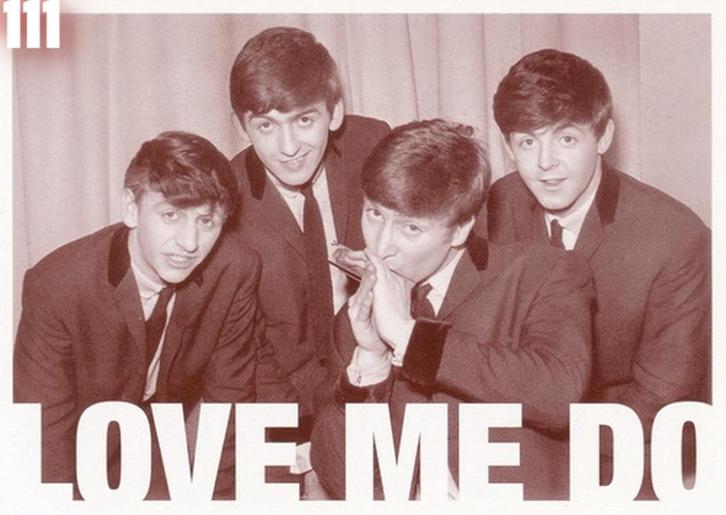 THE BEATLES *** FOTO / POSTCARD (14,80 x 10,40 cm), Verzamelen, Postkaarten | Themakaarten, Ongelopen, 1960 tot 1980, Muziek, Ophalen of Verzenden