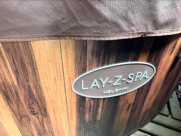 Opblaasbare jacuzzi - 6 personen, Enlèvement, Comme neuf