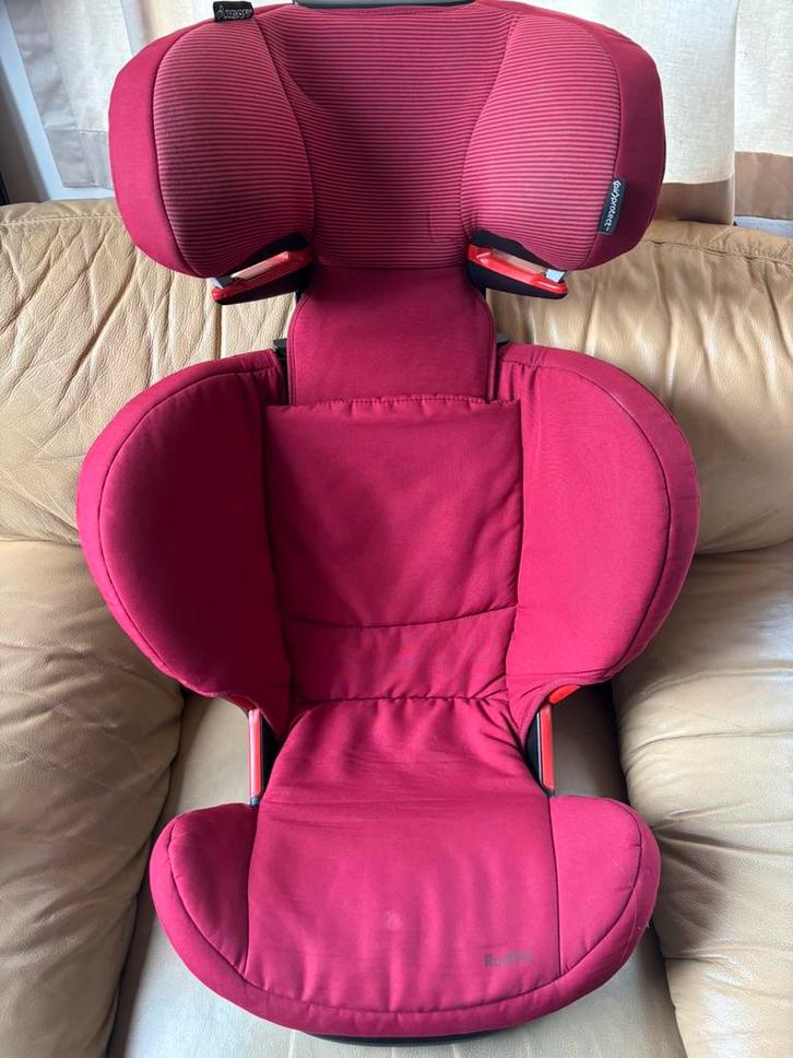 Siège auto Maxi-Cosi Rodifix air protect rouge, Enfants & Bébés, Sièges auto, Utilisé, Maxi-Cosi, Isofix, Dossier réglable, Protection latérale