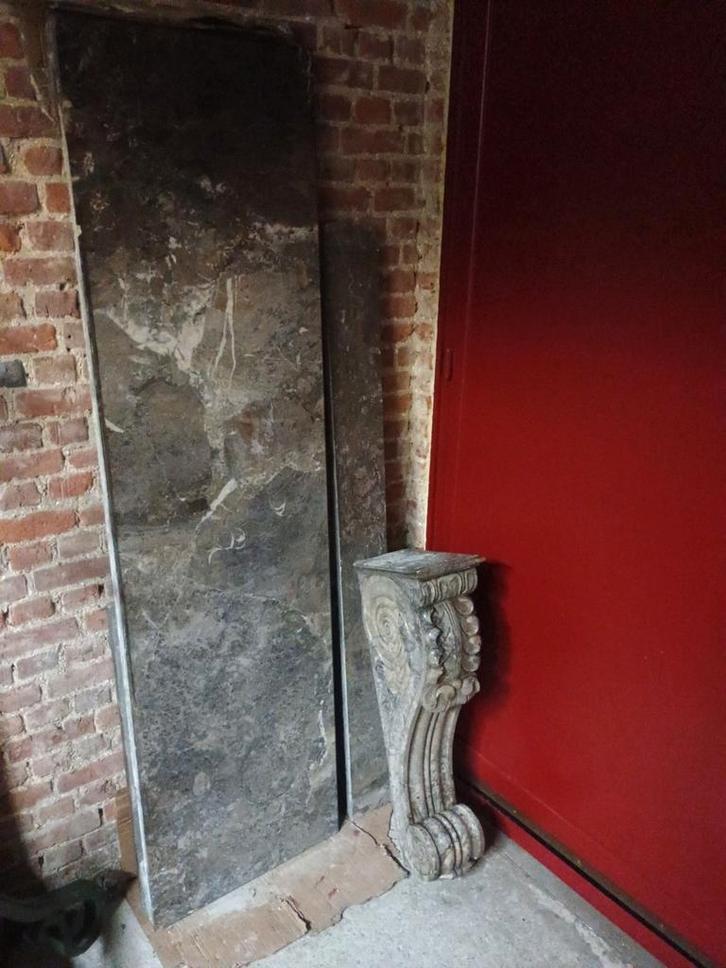 Grote belge bruin  marmeren schouw openhaard + haardbokken, Huis en Inrichting, Haarden, Gebruikt, Overige soorten, Ophalen