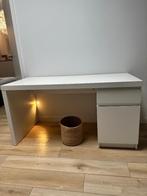 Bureau, Ophalen, Zo goed als nieuw, Bureau