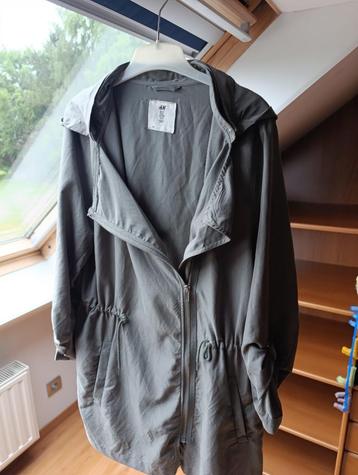 Manteau été fille  beschikbaar voor biedingen