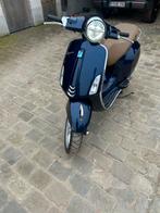 Vespa Primavera 50cc B klasse, Fietsen en Brommers, Scooters | Vespa, Ophalen, Zo goed als nieuw