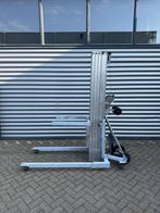 Genie SLC-24 Materiaallift kanaallift (bj 2006)
