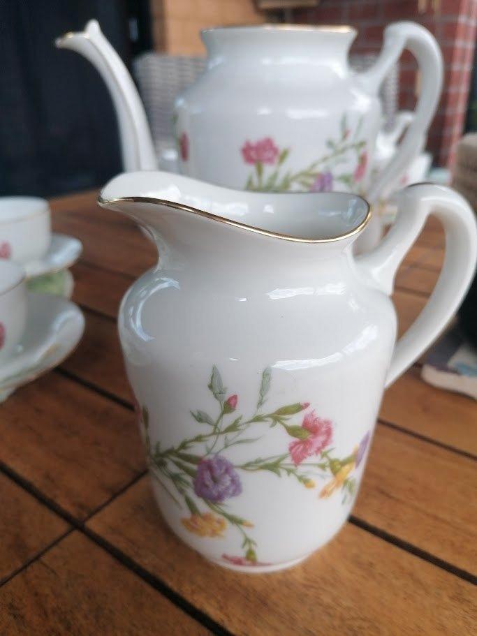 Joli service à café ou à thé en porcelaine de Limoges, Antiquités & Art, Antiquités | Porcelaine, Enlèvement