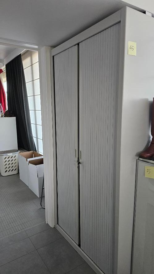Voorraadkast in metaal, Huis en Inrichting, Kasten | Roldeurkasten en Archiefkasten, Gebruikt, 150 tot 200 cm, 50 tot 100 cm, 25 tot 50 cm