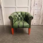 Chesterfield Club Chair – Knopenzit – Antiek Groen, Ophalen