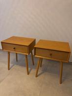Nachtkastjes hout, Ophalen, Zo goed als nieuw, 45 tot 65 cm, Minder dan 55 cm