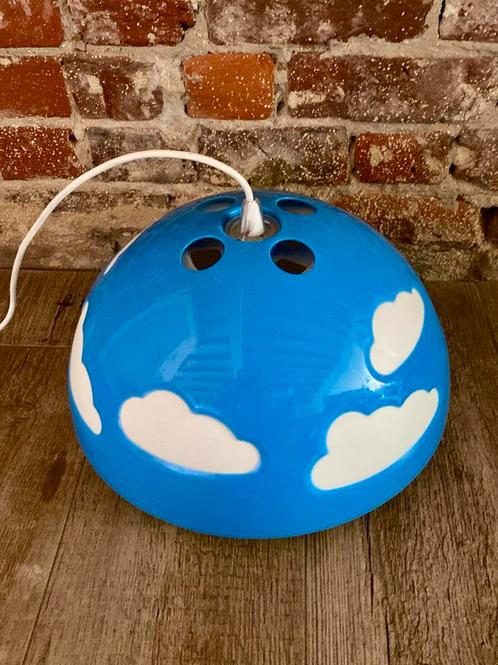 Hanglamp met wolkjes, Kinderen en Baby's, Kinderkamer | Inrichting en Decoratie, Gebruikt, Lamp, Ophalen of Verzenden
