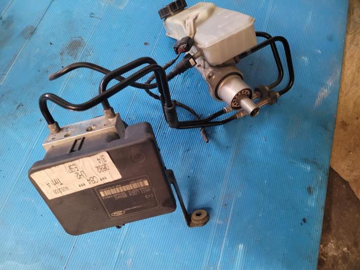 ABS pomp Ford Focus II Bouwjaar 01/2010, Auto-onderdelen, Remmen en Aandrijving, Ford, Mazda, Gebruikt, Ophalen of Verzenden