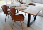 Eettafel massief hout met zwart onderstel + 4 stoelen, Huis en Inrichting, Tafels | Eettafels, Ophalen