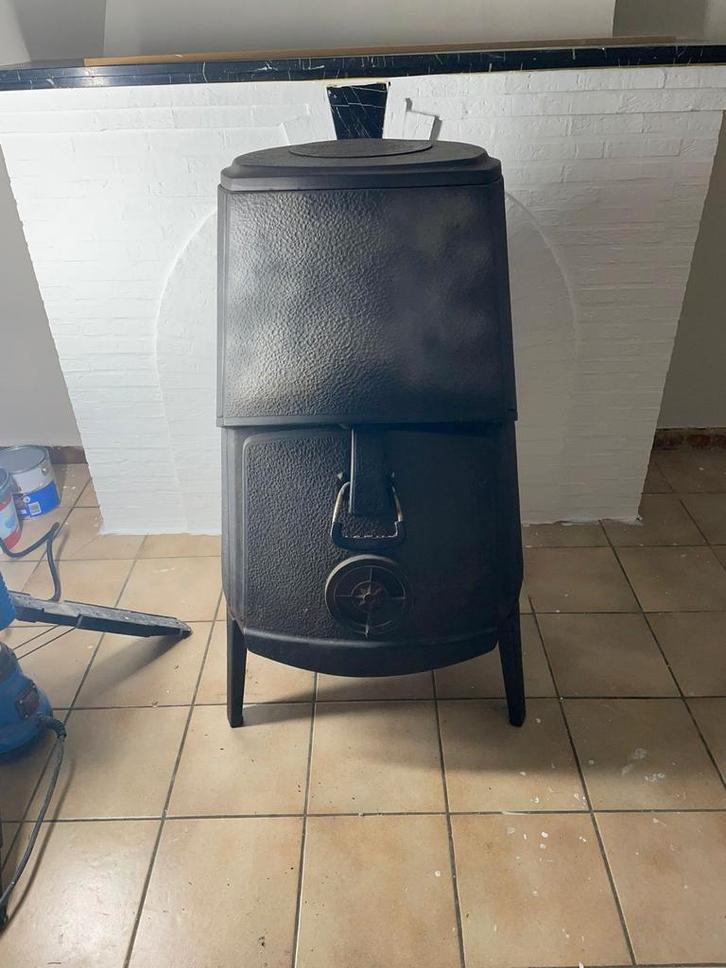 Jøtul gietijzeren houtkachel – in goede staat – klaar voor g, Maison & Meubles, Poêles, Poêle à bois, Bois, Enlèvement
