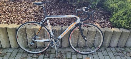 Racefiets van volledig carbon (250 km gelopen), Fietsen en Brommers, Fietsen | Racefietsen, Zo goed als nieuw, Heren, Overige merken