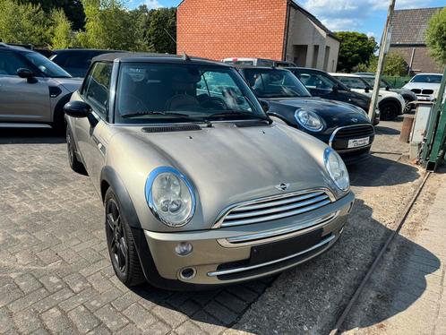 Mini cooper cabrio side walk, Auto's, Mini, Bedrijf, Te koop, Cabrio, ABS, Airbags, Airconditioning, Alarm, Boordcomputer, Elektrische buitenspiegels