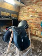 Een br dressuur zadel, Animaux & Accessoires, Chevaux & Poneys | Selles, Enlèvement, Comme neuf, Dressage