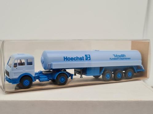 Hoechst Mowolith camion-citerne Mercedes - Wiking 1:87, Hobby & Loisirs créatifs, Voitures miniatures | 1:87, Comme neuf, Bus ou Camion